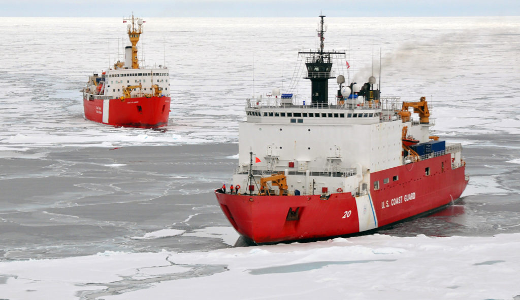 Increased maritime traffic raises the risks of oil spills in the Arctic.
